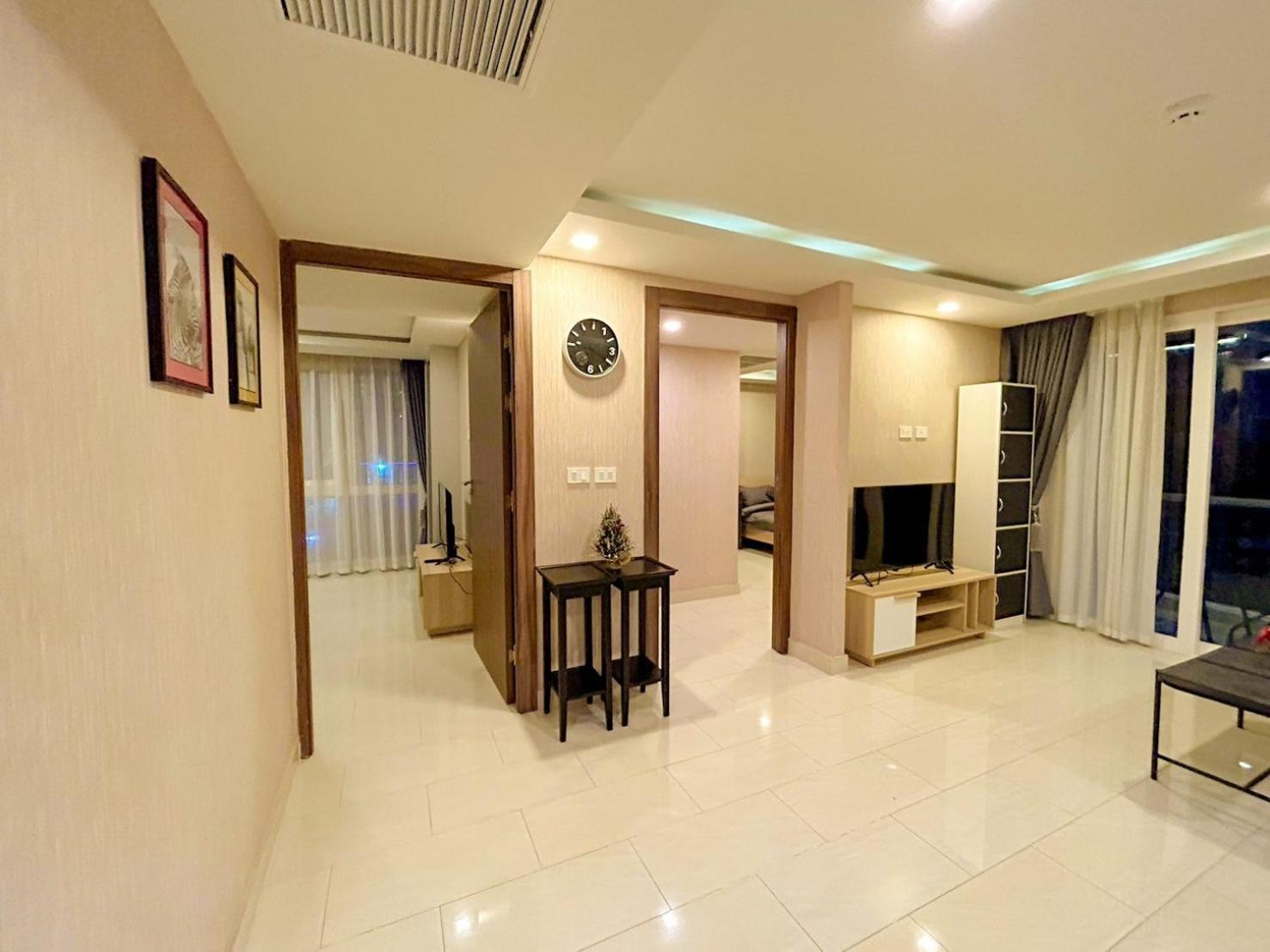 Grand Avenue Residence Condominium Pattaya Buitenkant foto