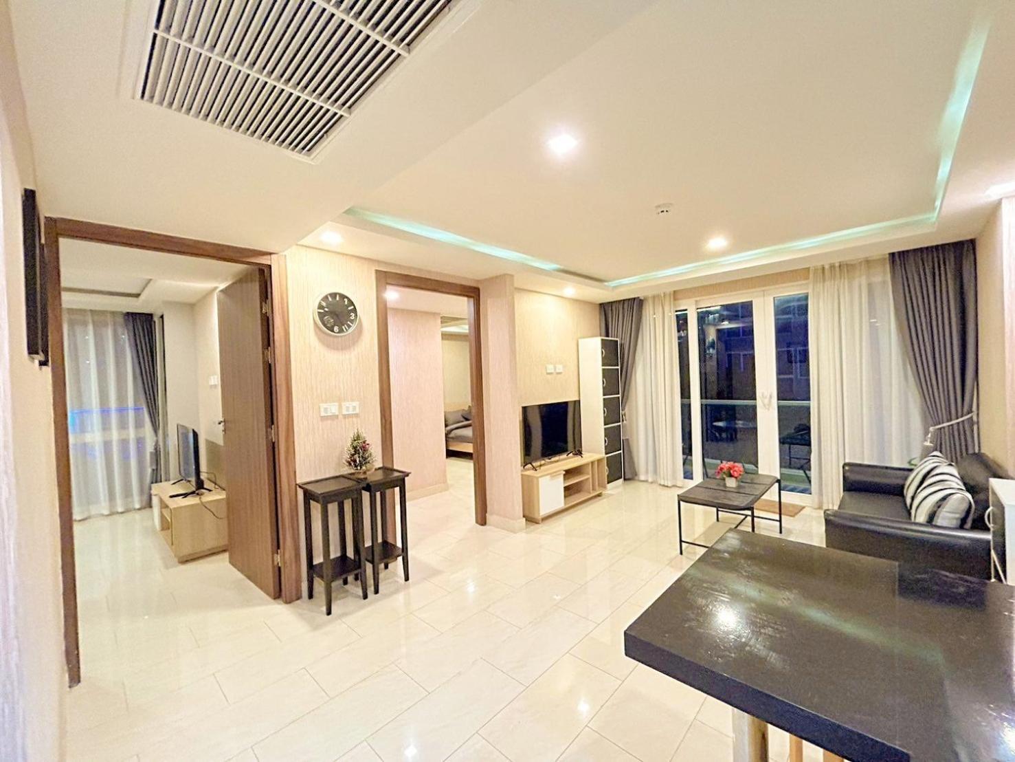 Grand Avenue Residence Condominium Pattaya Buitenkant foto