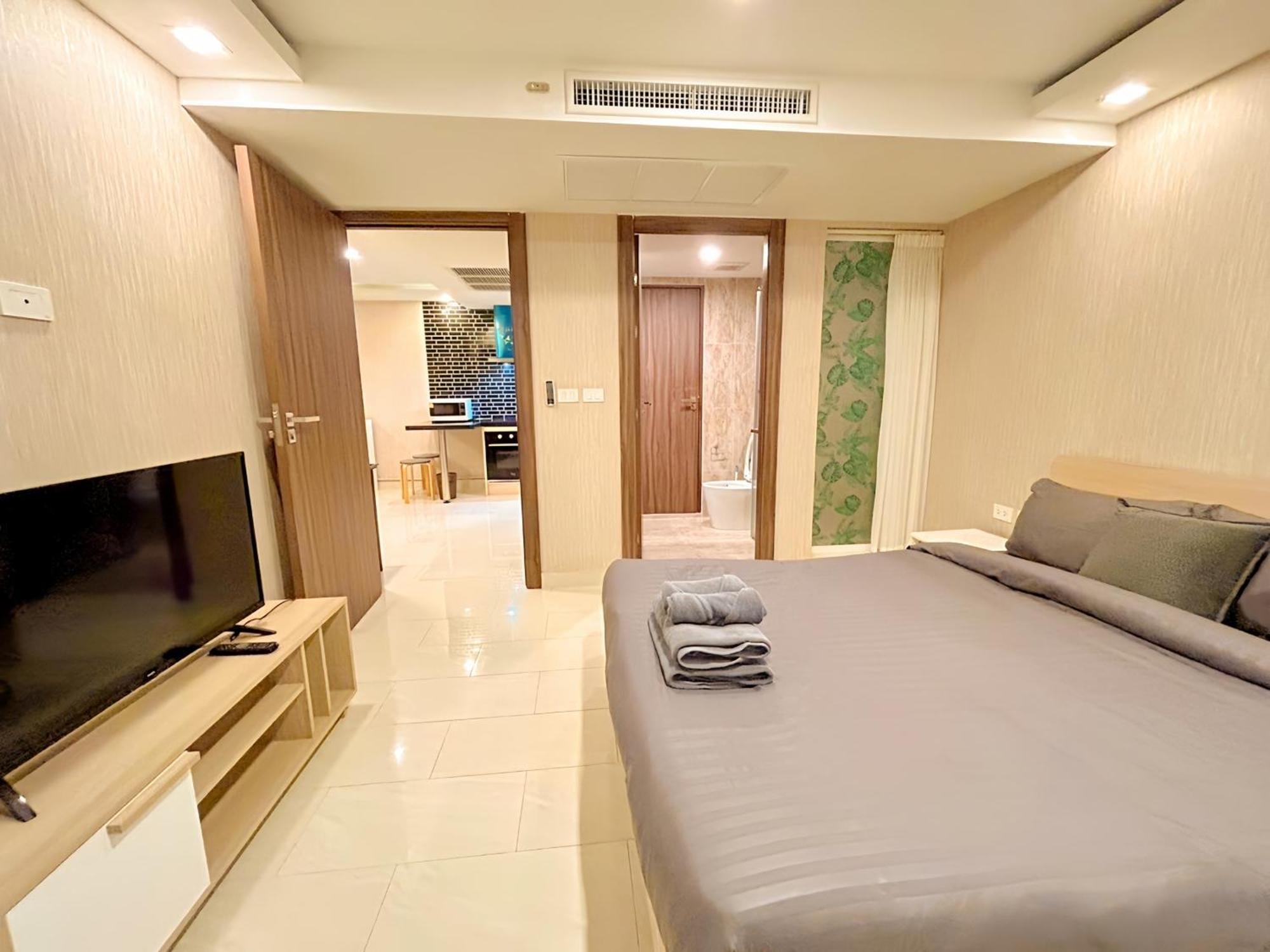 Grand Avenue Residence Condominium Pattaya Buitenkant foto